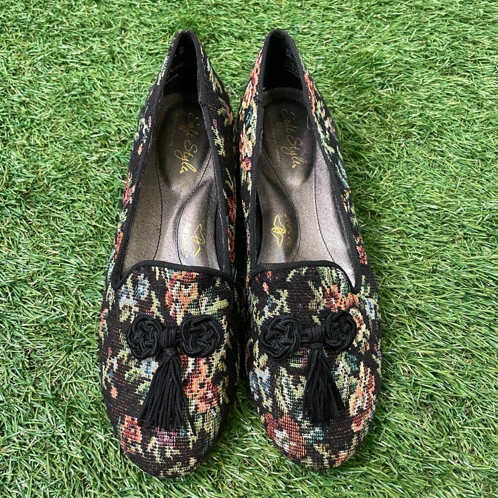 Vintage 90s Brocade Loafer Flats with Tassel Size 5.5